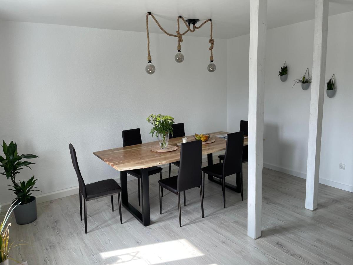 Neu Auszeit In Moderner Wohnung In Seen-Naehe Markkleeberg Dış mekan fotoğraf